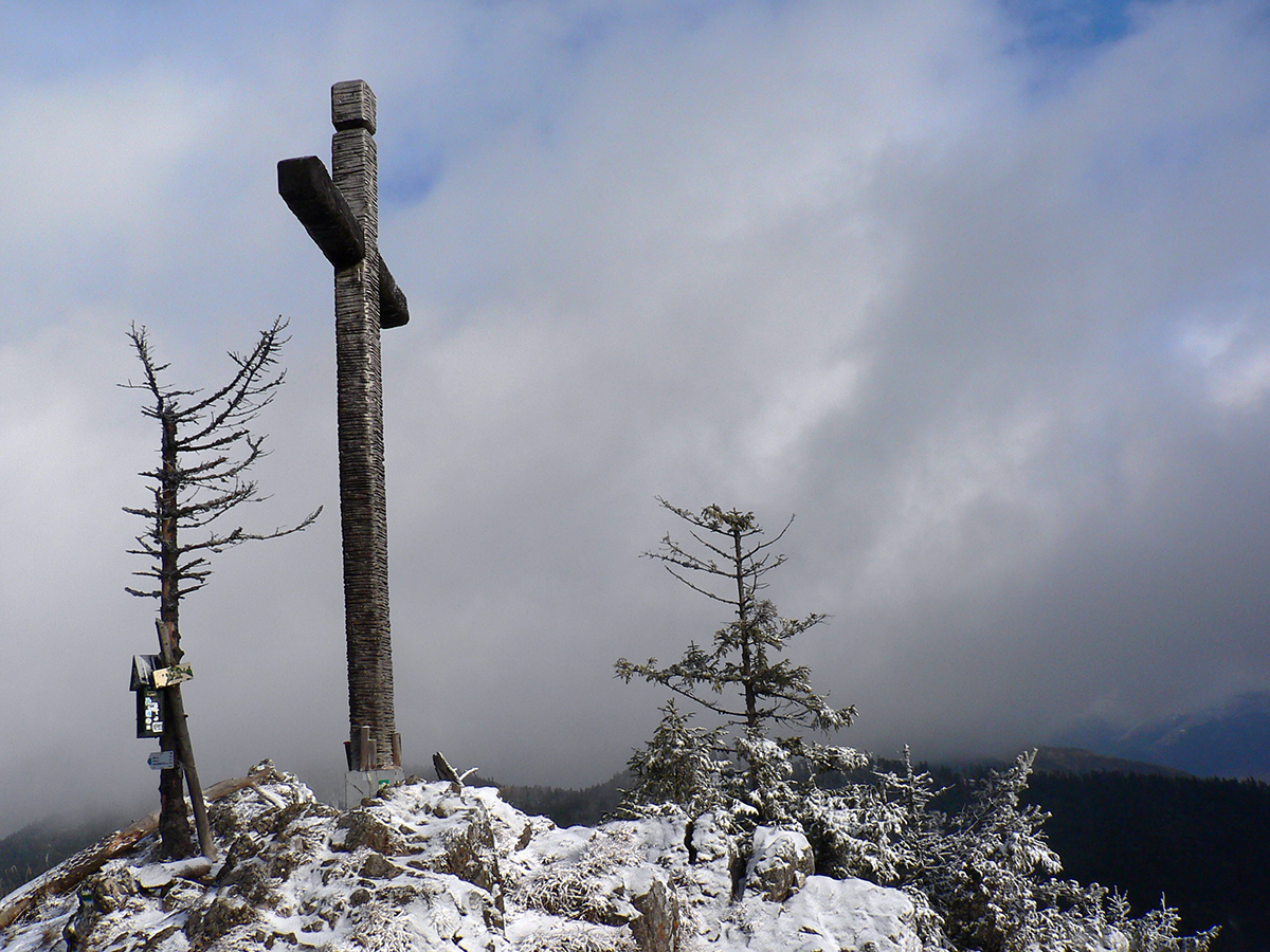 skalky-chocskych-vrchov-2-pravnac-a-liptovsky-hrad